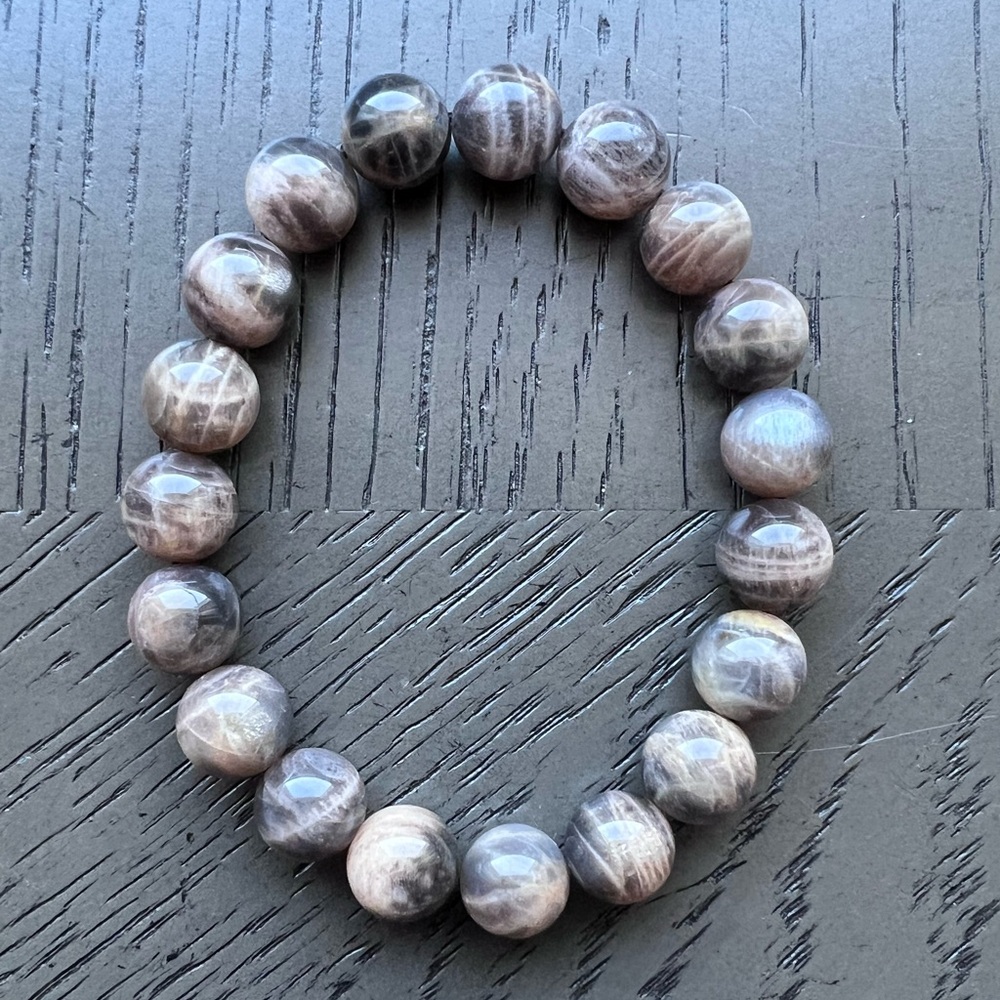 Moonstone bracelet 10mm